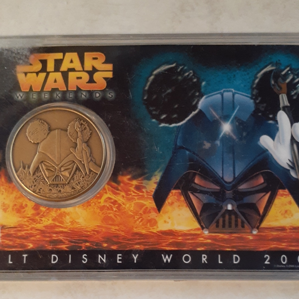 2005 Disney Star Wars Weekends Commemorative Coin